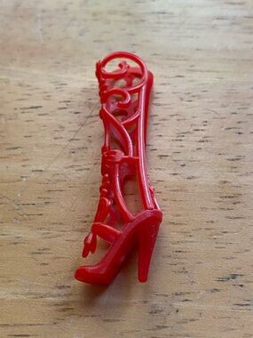 Barbie Doll RED FILIGREE BOOT TOE HIGH HEEL SHOE